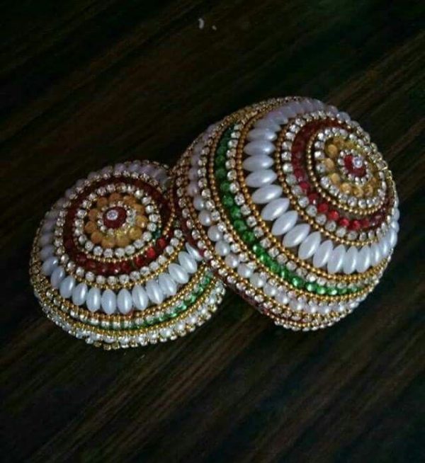 Wedding Decorative Dry Coconuts Style 3