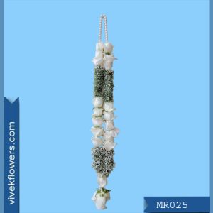 Mums Garland 025