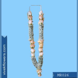 Mums Garland 026